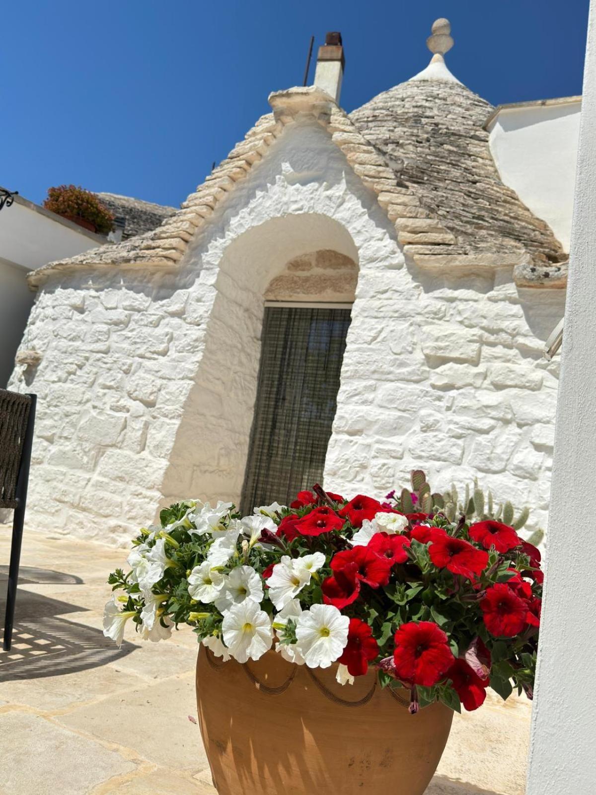 Trulli Resort Aia Piccola ألبيروبيللو المظهر الخارجي الصورة